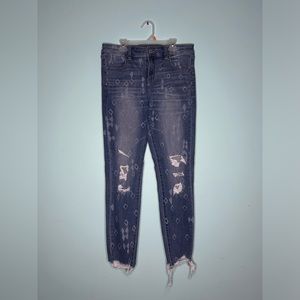 Ripped Jegging with Design